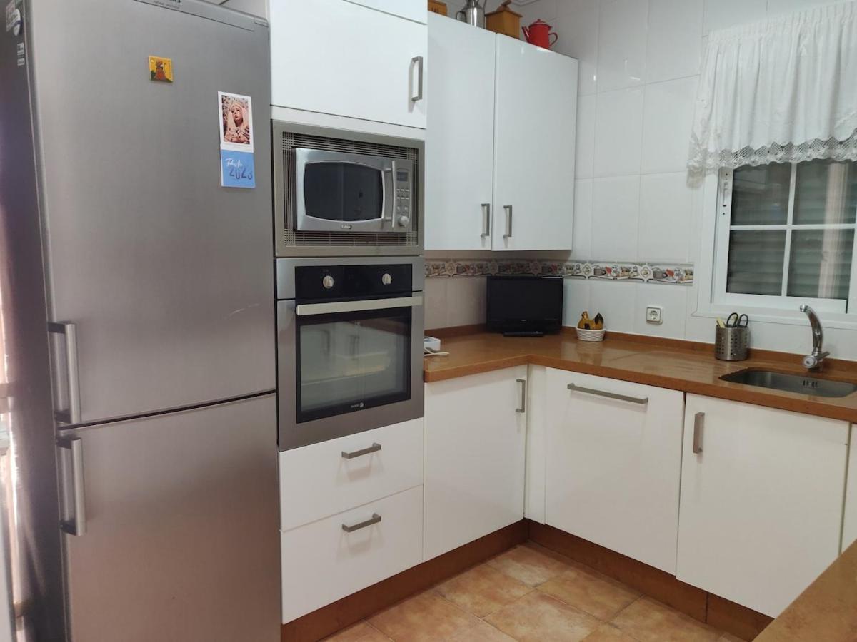 Chalet Los Pinos Con Piscina Privada 诺沃桑克蒂佩特里 外观 照片